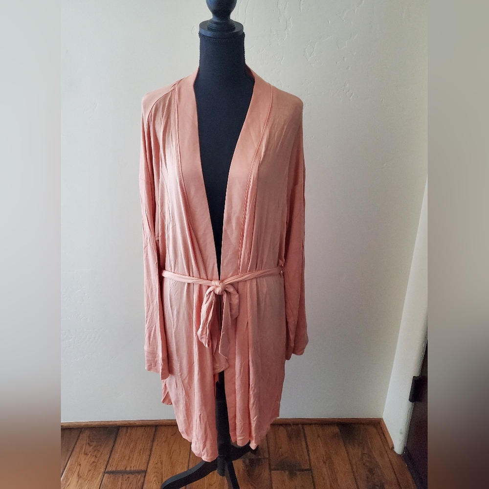NEW Skims Robe Peach